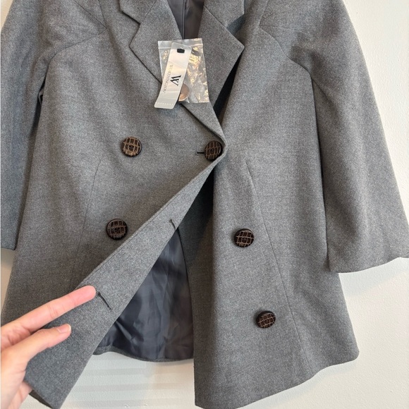 Gray Button Down Office Siren Top with‎ Cape - Size Extra Small - Picture 2 of 7